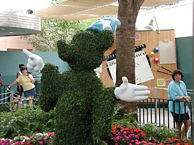 Sorceror Mickey Topiary