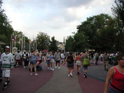 Liberty Square Or Frontierland